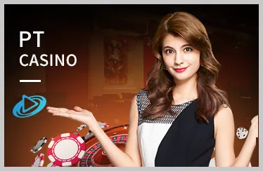 Bàn Poker với chip và lá bài